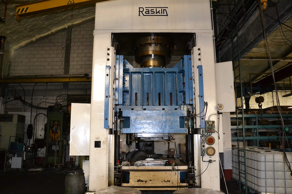 presse 800 T Raskin
