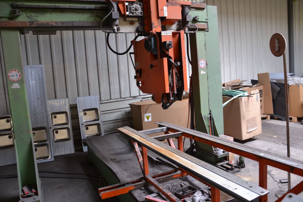 Machines pour finitions